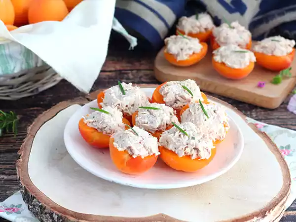 Recept Abrikozen gevuld met tonijn en rozemarijn