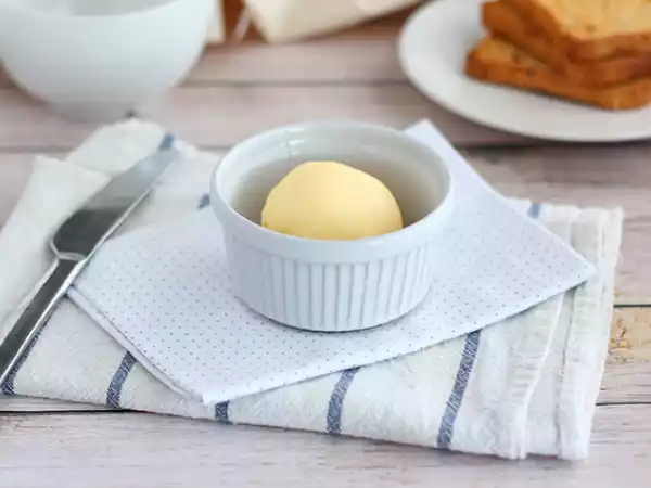 Recept Hoe maak ik zelfgemaakte boter?