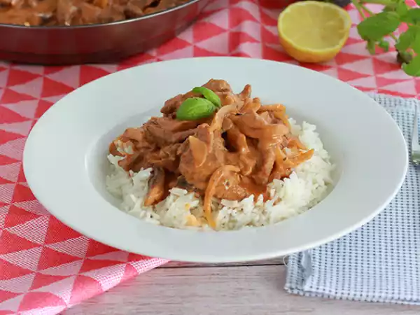 Recept Snelle en makkelijke rundvlees stroganoff