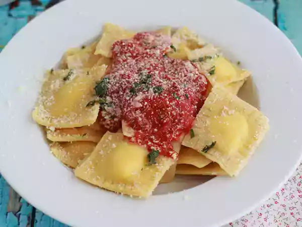 Recept Ravioli met ricotta, stap-voor-stap recept