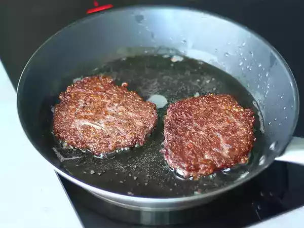 Recept Vegetarische steaks met rode bonen