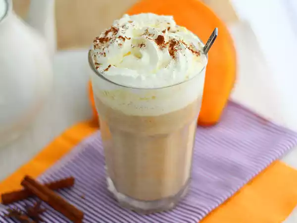 Recept Pompoen-kruiden latte