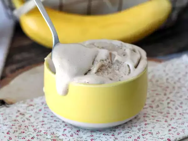 Recept Vanille-wei-ijs, rijk aan eiwitten, snel en met 3 ingrediënten!