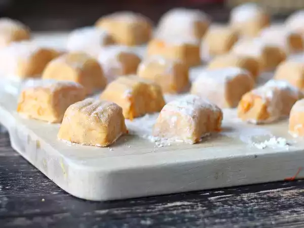 Recept Zelfgemaakte pompoengnocchi: zacht, delicaat en perfect voor de herfst!