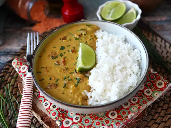 Recept Curry van koraallinzen met kokosmelk: een eenvoudig en romig recept