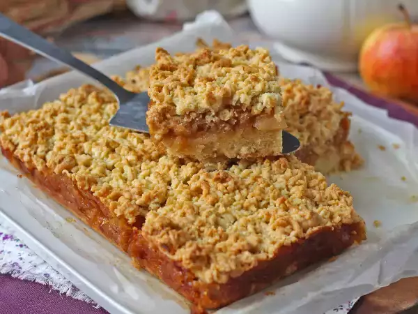 Recept Szarlotka: poolse appeltaart met een knapperige topping
