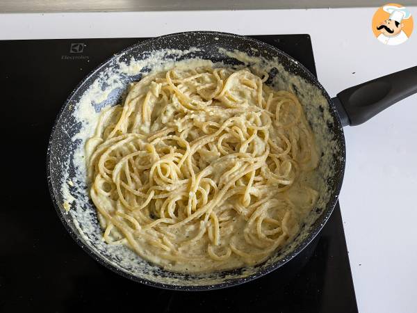 Romige pasta met courgettes en Griekse yoghurt - Voorbereiding stap 7