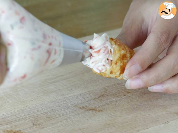 Bladerdeeghoorntjes met zalm en bieslook - Voorbereiding stap 6