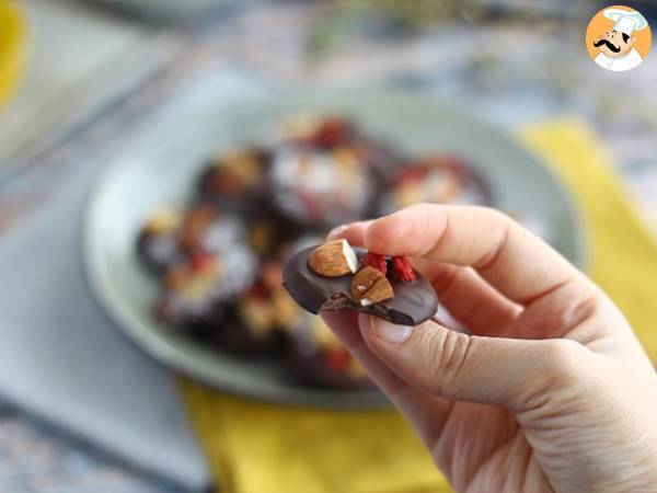 Mendiants, chocolade met gedroogd fruit - Voorbereiding stap 5