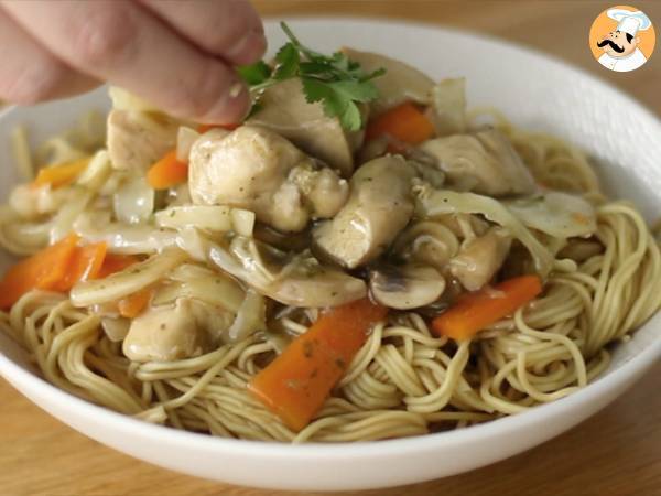 Chow mein (chao men), Chinese noedels met kip en groenten - Voorbereiding stap 7