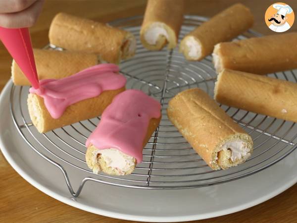 Mini aardbeienrolletjes, de Roze Panters - Voorbereiding stap 10