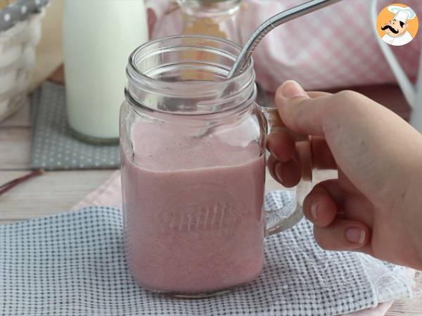 Veganistische milkshake met rood fruit - Voorbereiding stap 3