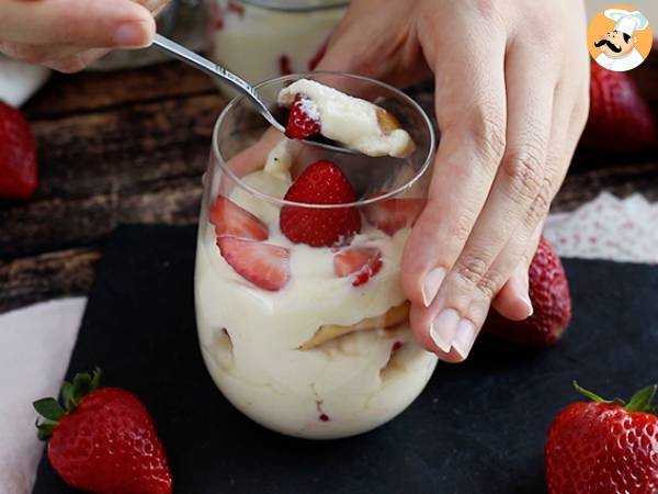 Gekoelde aardbeien tiramisu glaasjes - Voorbereiding stap 7