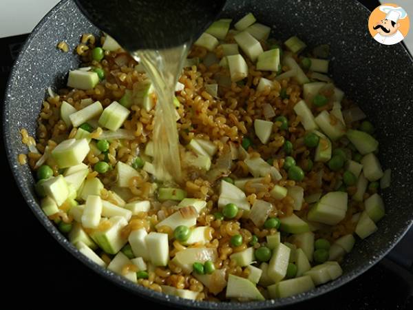 Risotto met coquillettes, doperwten, courgettes, knoflook en kruidenkaas - Voorbereiding stap 5