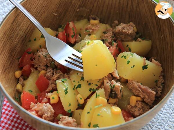 Aardappel-, tonijn- en tomatensalade - Voorbereiding stap 3