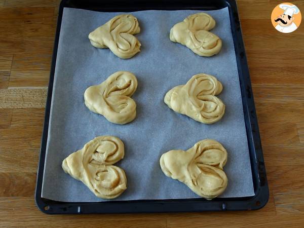 Extra zachte hartenbroodjes voor Valentijnsdag - Voorbereiding stap 10