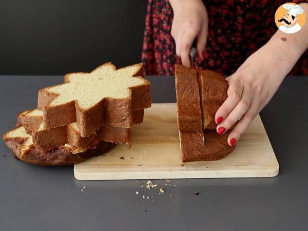 Pandoro brioche gevuld met Nutella crème en vanillecrème in de vorm van een kerstboom - Voorbereiding stap 5