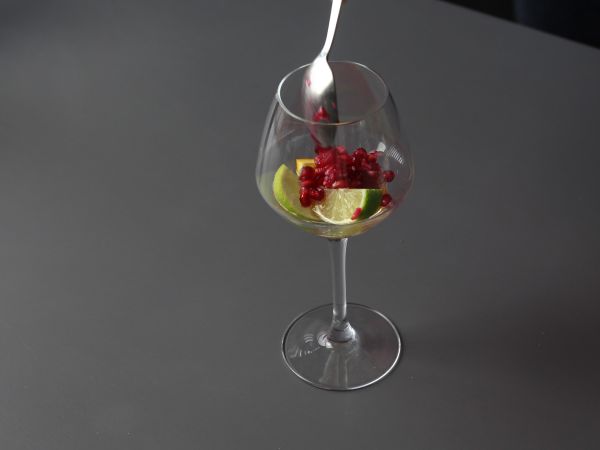 Mousserende wijn sangria: de verfrissende ster van de feestdagen - Voorbereiding stap 2