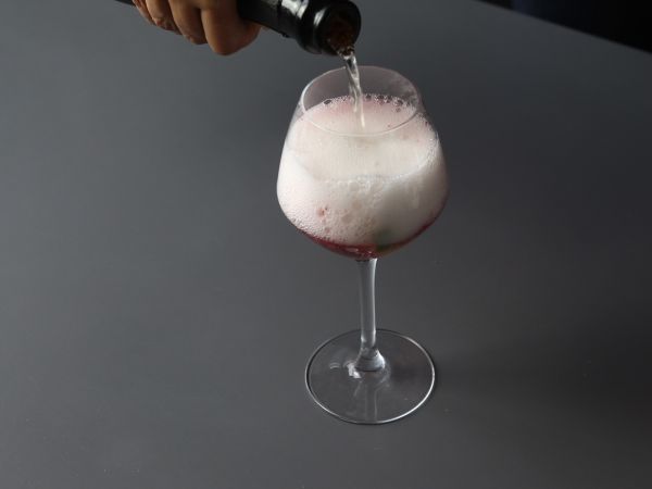 Mousserende wijn sangria: de verfrissende ster van de feestdagen - Voorbereiding stap 3