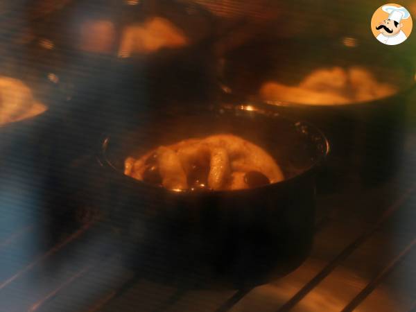 Cruffins, de combinatie van een croissant en een muffin, met custard en chocolade - Voorbereiding stap 11