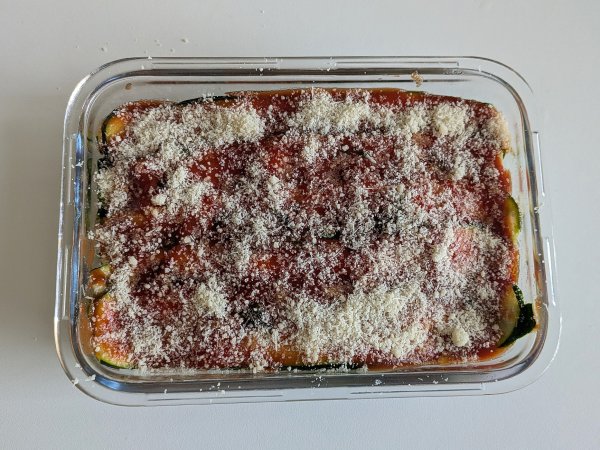 Courgette parmigiana in air fryer: snel, licht en knapperig - Voorbereiding stap 8
