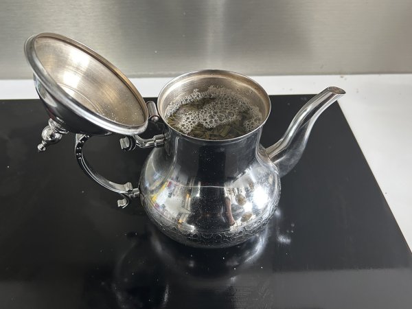 Hoe maak je authentieke Marokkaanse pepermuntthee? - Voorbereiding stap 3