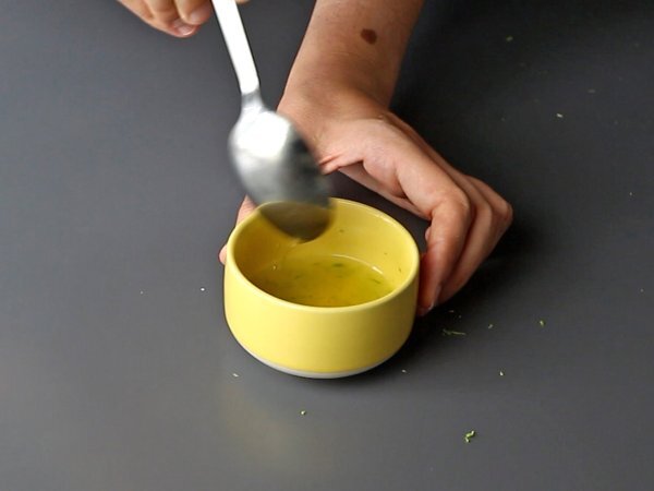 Fruitsalade: perzik, abrikoos, framboos en meer! - Voorbereiding stap 2