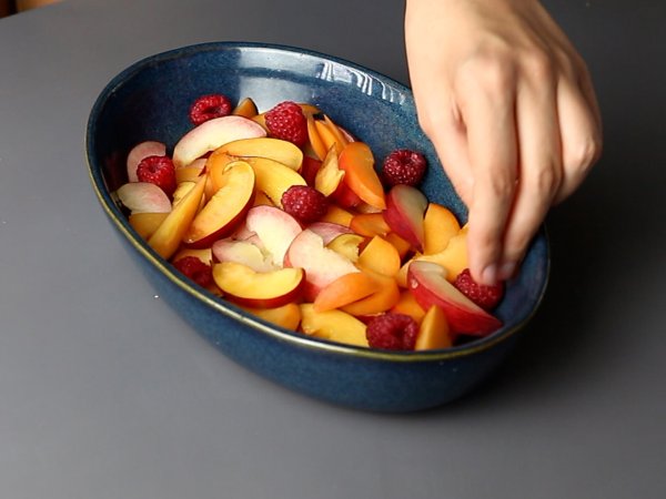 Fruitsalade: perzik, abrikoos, framboos en meer! - Voorbereiding stap 4