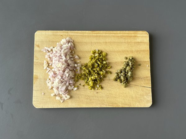 Tartar de fuet: een express versie van de klassieke steak tartaar - Voorbereiding stap 2