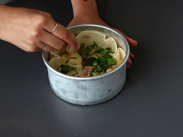 Een quiche zonder deeg met een tortilla? Het kan! Een licht recept dat perfect is voor de zomer! - Voorbereiding stap 5