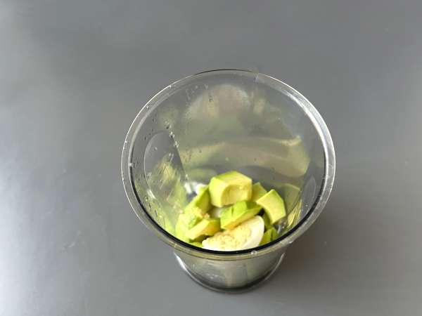 Romige avocadomayonaise met hardgekookt ei - zonder rauw ei - Voorbereiding stap 2