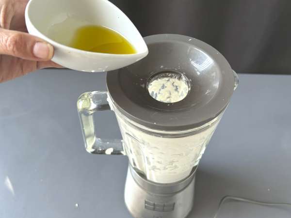 Andalusische Ajoblanco: de koude soep die je altijd wilt in de zomer - Voorbereiding stap 5