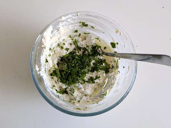 Tortelloni di bresaola gevuld met rucola en ricotta kaas: lekker en klaar in 10 minuten! - Voorbereiding stap 3