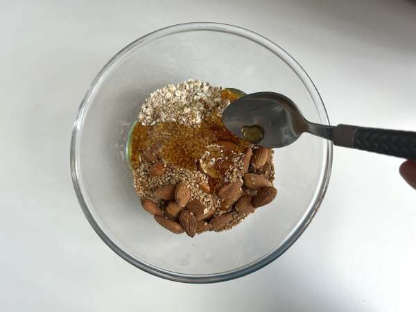 Granola express met airfryer, voor een knapperig ontbijt - Voorbereiding stap 2