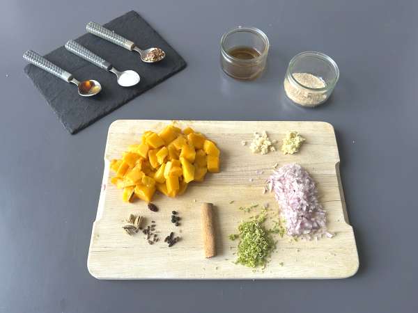 Zelfgemaakte mangochutney: de zoetzure Indiase specerij die overal bij past - Voorbereiding stap 1