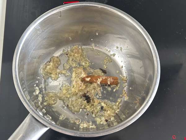 Zelfgemaakte mangochutney: de zoetzure Indiase specerij die overal bij past - Voorbereiding stap 3