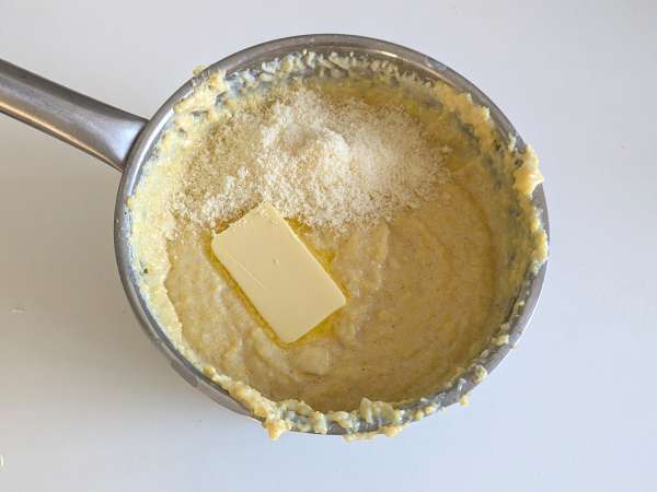 Perfecte romige polenta: eenvoudig recept voor een zacht en smakelijk gerecht - Voorbereiding stap 4