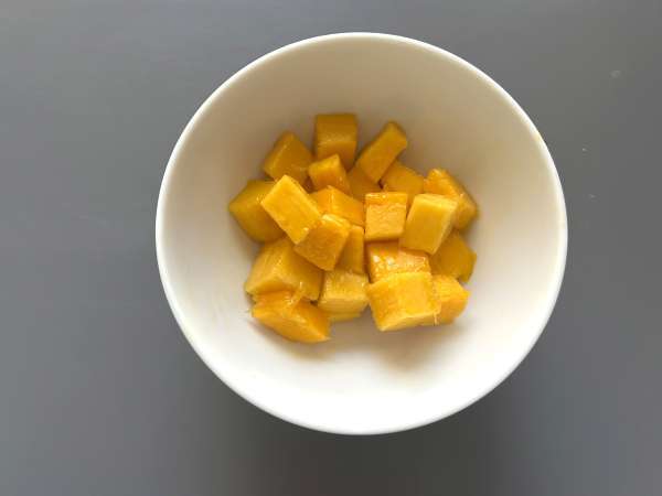 Zelfgemaakte mangoconfituur met maar 3 ingrediënten! - Voorbereiding stap 1