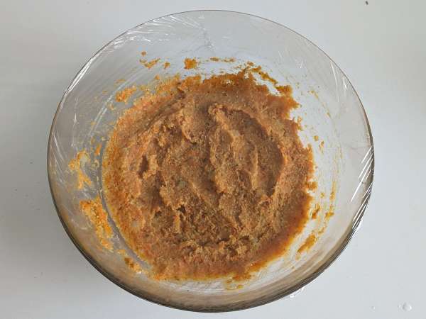 Pompoengehaktbrood met champignons en draderige scamorza kaas: lekker en makkelijk gebakken recept - Voorbereiding stap 7