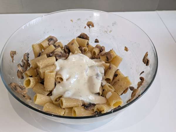 Pasta al forno ai funghi: het perfecte romige en draderige recept voor de herfst - Voorbereiding stap 7
