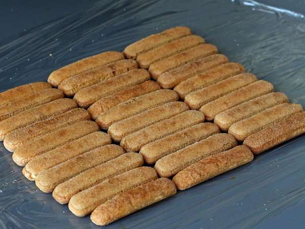 Tiramisu-vormige stam zonder vorm voor koffieliefhebbers - Voorbereiding stap 3