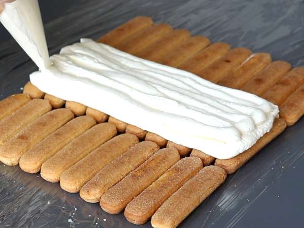 Je hebt geen mal nodig om deze rode fruitlog te maken! - Voorbereiding stap 4