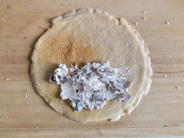 Crespelle ricotta en paddenstoelen: het perfecte romige vegetarische recept voor elke gelegenheid - Voorbereiding stap 8