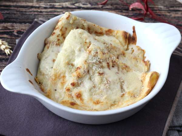 Crespelle ricotta en paddenstoelen: het perfecte romige vegetarische recept voor elke gelegenheid - Voorbereiding stap 13