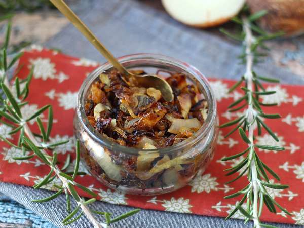 Gekonfijte ui: eenvoudig, elegant en perfect bij vlees en kaas - Voorbereiding stap 6