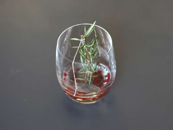 Cocktail met een besneeuwde dennenboom erin - Voorbereiding stap 4