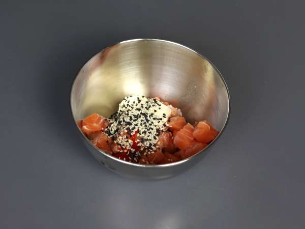 Aziatische taco's: tartaar van zalm in rijstchips - Voorbereiding stap 4