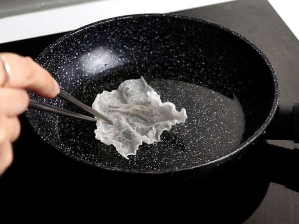 Hoe maak ik chips met rijstpapier? - Voorbereiding stap 2