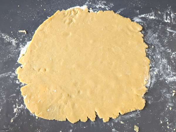 Valentijnstaartjes met aardbeienjam: romantische zelfgemaakte traktaties - Voorbereiding stap 3