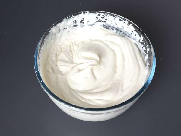 Charlotte met rode vruchten en madeleines - Voorbereiding stap 3